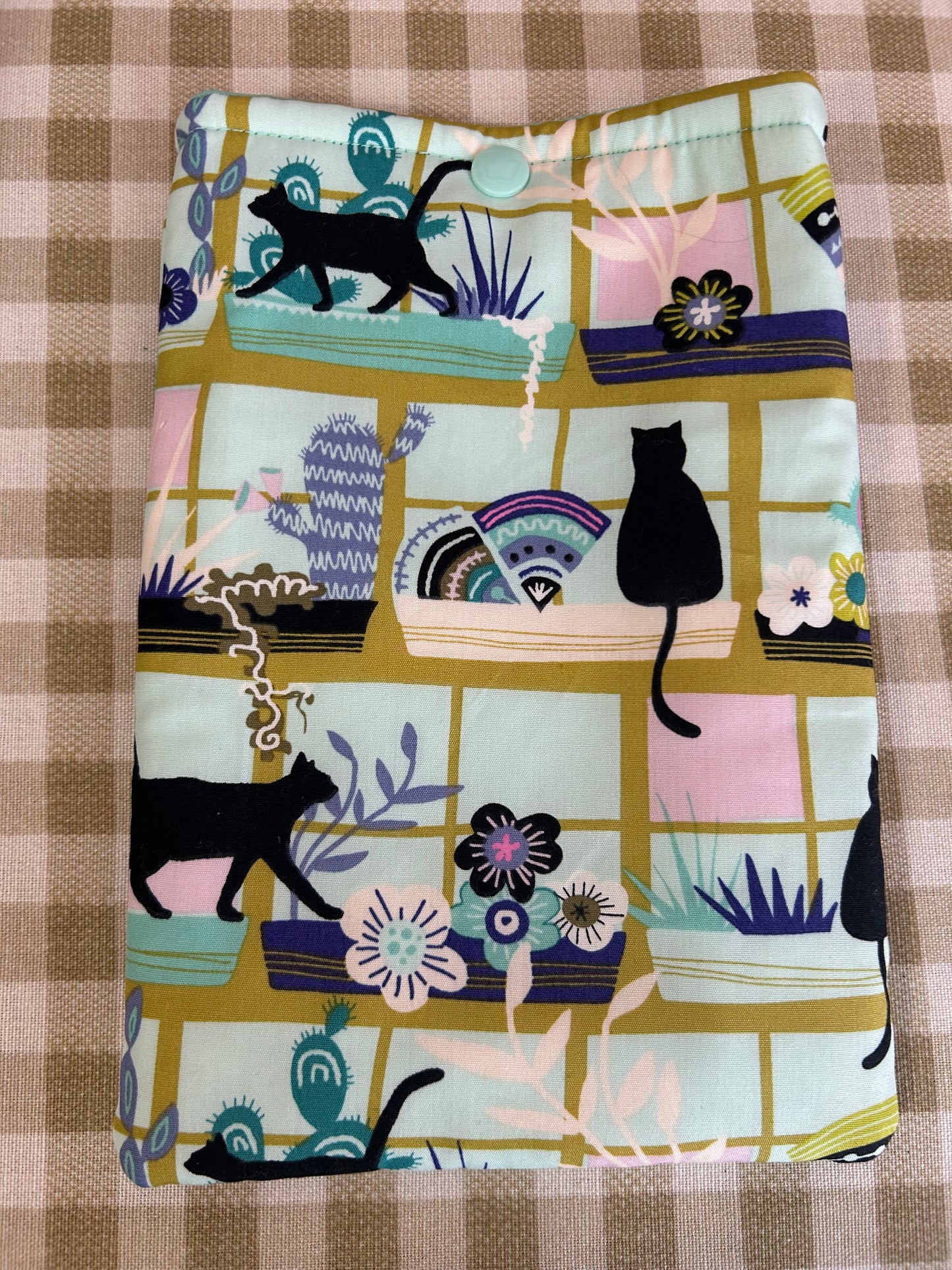 Snap Kindle Case - Window Cat