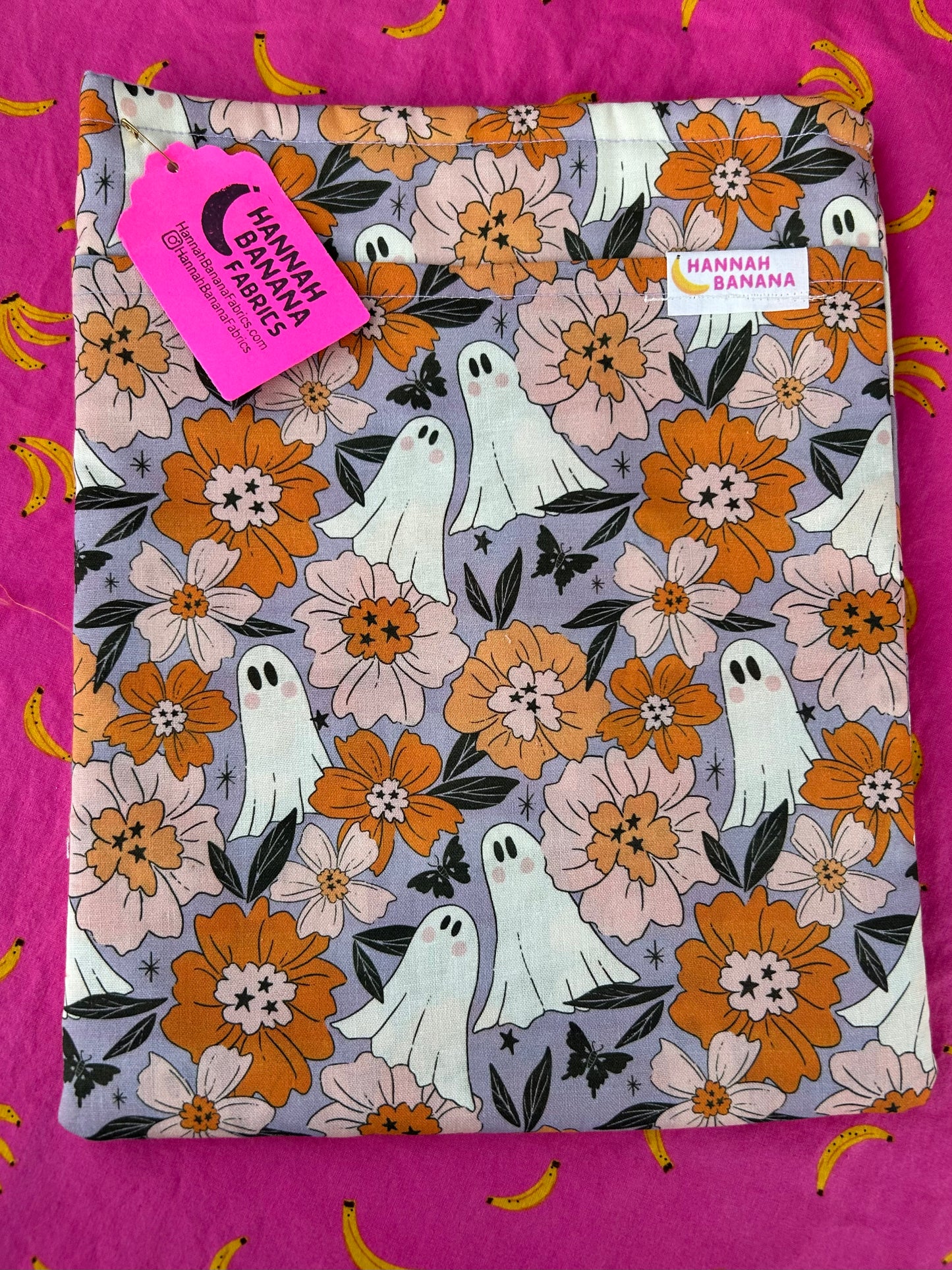 XL Book Sleeve - Groovy Ghosts