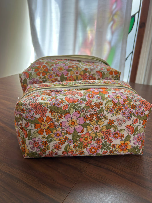 Boxy Pouch - 70s Floral