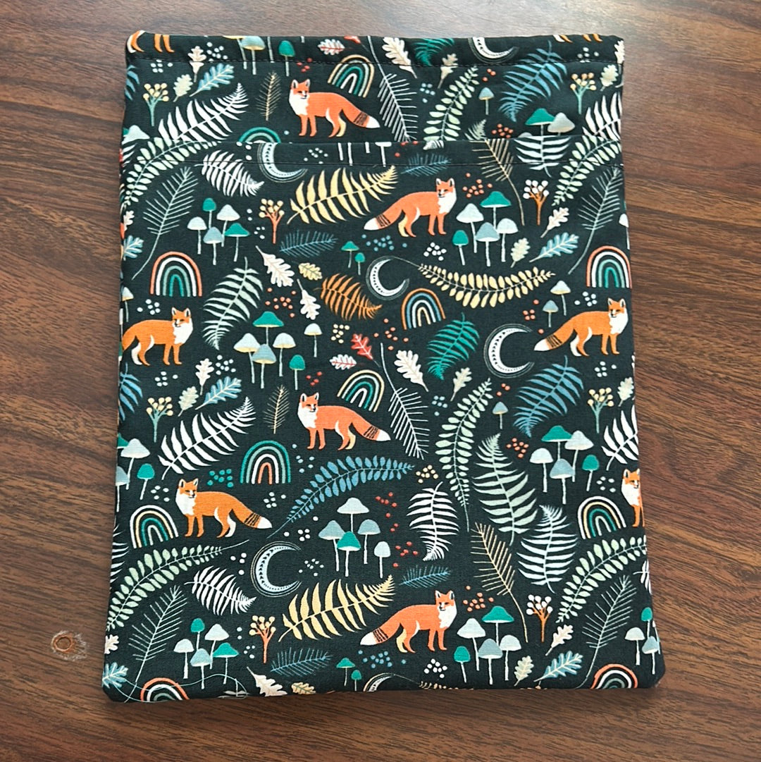 Large Book Sleeve - Foxes