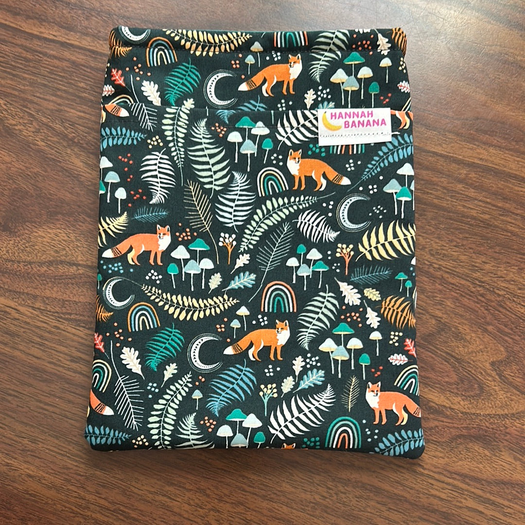 Padded Fabric Book Sleeve - Medium - Foxes