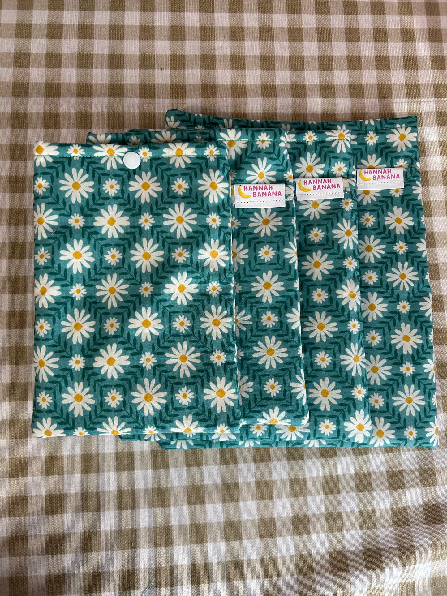 XL Book Sleeve - Aqua Daisy