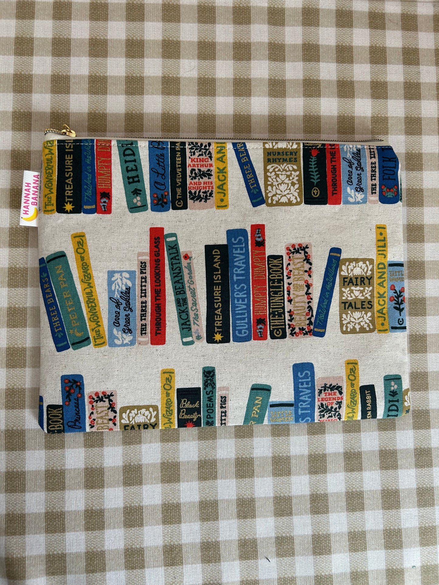 Canvas Flat Pouch - Natural Bookshelf