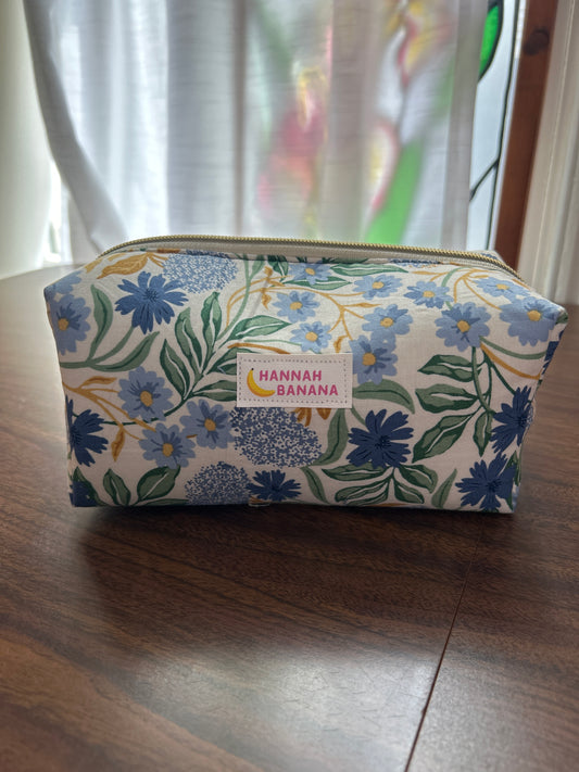 Boxy Pouch - Cornflower Blue Floral