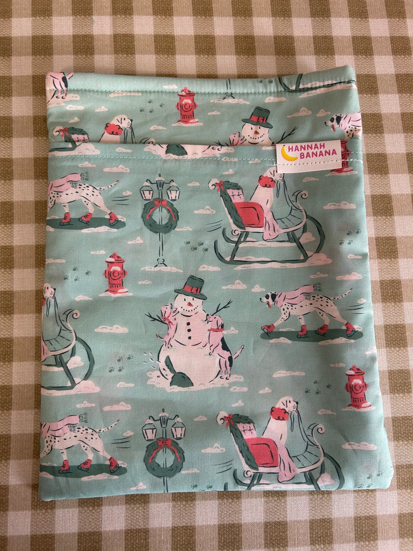 Large Book Sleeve - Mint Christmas Dogs