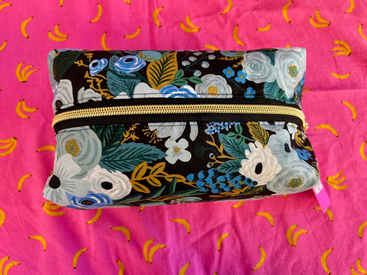 Boxy Pouch - Black Floral