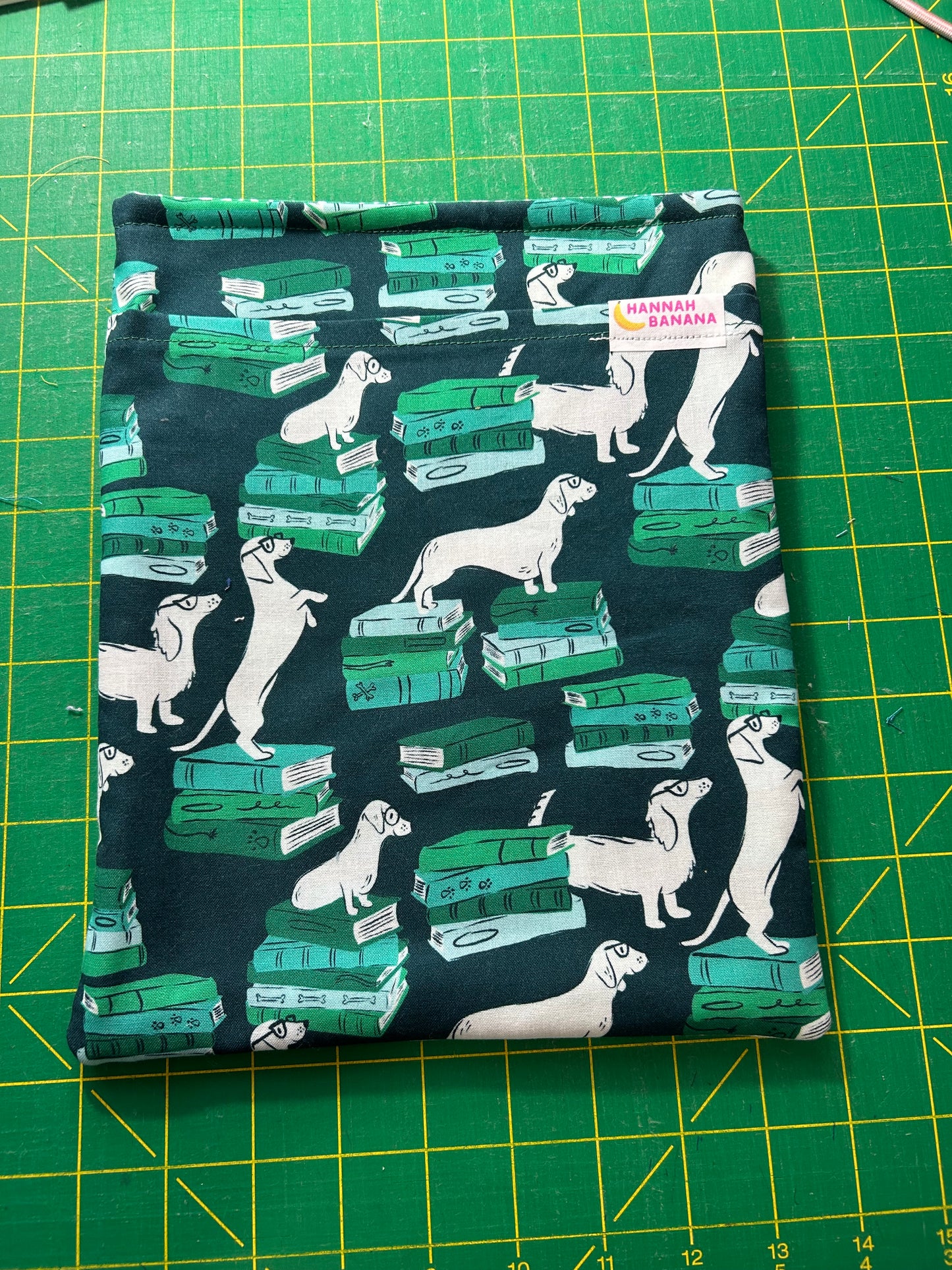 Padded Fabric Book Sleeve - Medium - Library Hounds