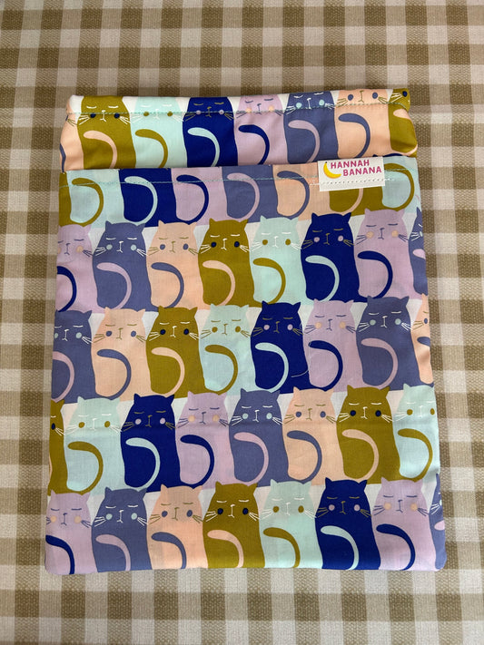 XL Book Sleeve - Purple Oh Meow