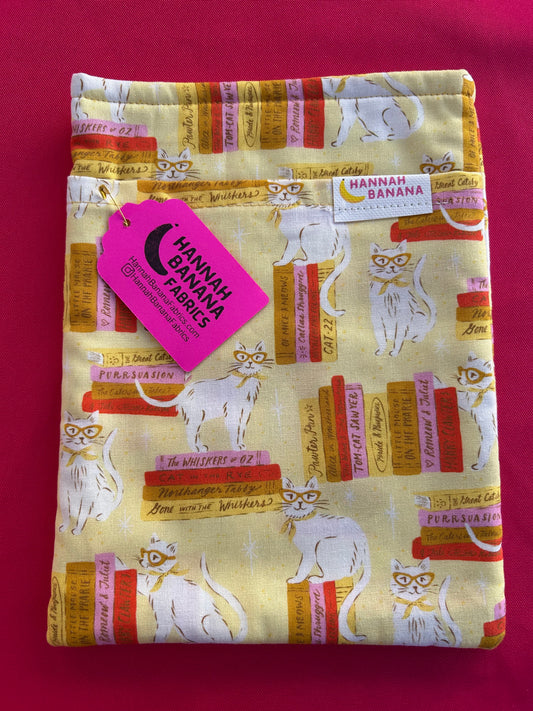 Medium Book Sleeve - Yellow Kit Lit