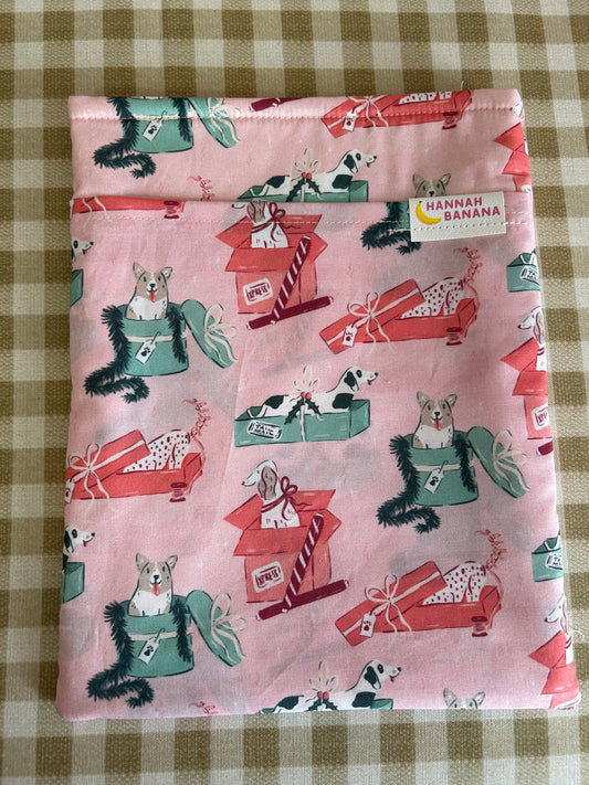 Large Book Sleeve - Pink Christmas Dogs