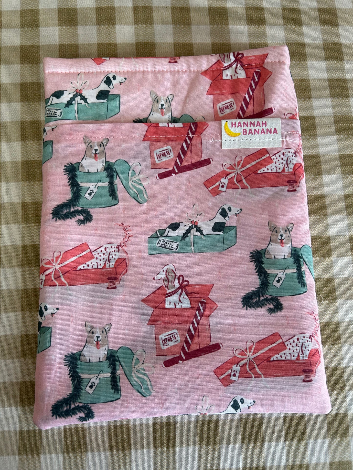 Medium Book Sleeve - Pink Christmas Dogs