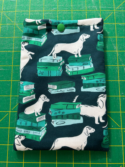 Snap Kindle Case - Library Hounds